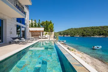 Seaside Pool Villa Retreat Selca