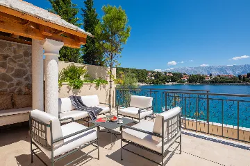 Seaside Pool Villa Retreat Selca