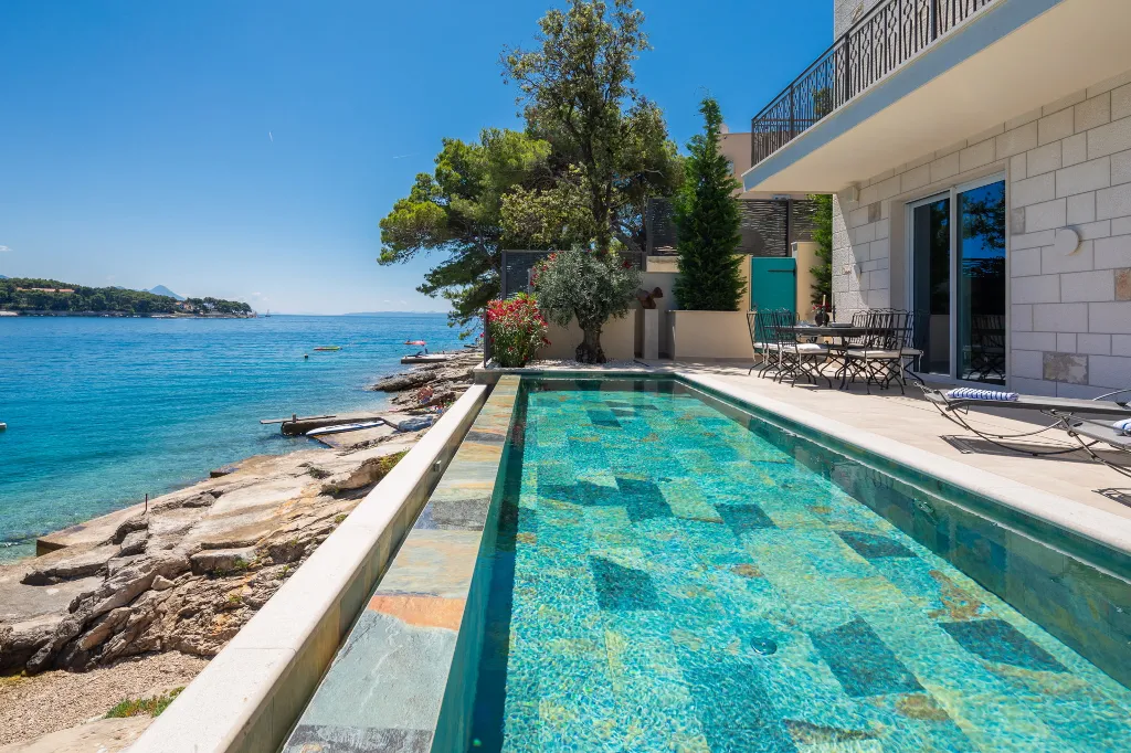 Seaside Pool Villa Retreat Selca