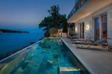 Seaside Pool Villa Retreat Selca