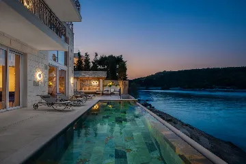 Seaside Pool Villa Retreat Selca