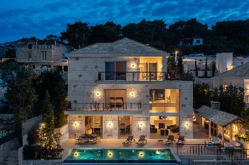 Seaside Pool Villa Retreat Selca