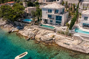 Seaside Pool Villa Retreat Selca