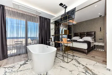 Contemporary Villa Retreat with Infinity Pool Makarska