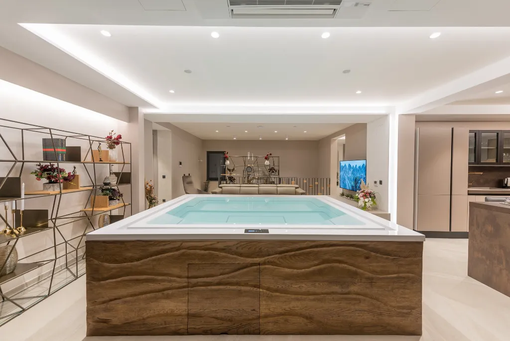 Contemporary Villa Retreat with Infinity Pool Makarska