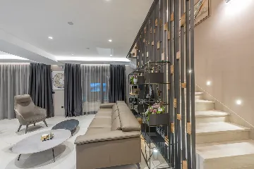 Contemporary Villa Retreat with Infinity Pool Makarska