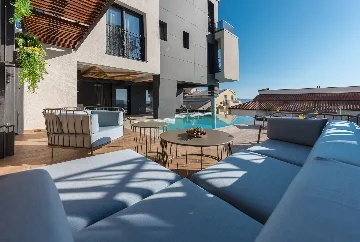 Contemporary Villa Retreat with Infinity Pool Makarska