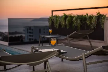 Contemporary Villa with Infinity Pool in Makarska