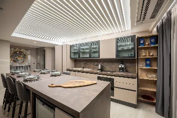 Contemporary Villa with Infinity Pool in Makarska