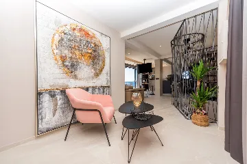 Contemporary Villa with Heated Pool Makarska