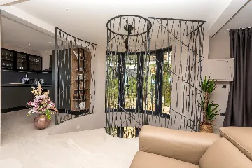 Contemporary Villa with Heated Pool Makarska