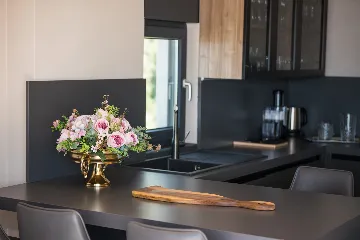 Contemporary Villa with Heated Pool Makarska