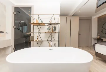 Contemporary Villa with Heated Pool Makarska