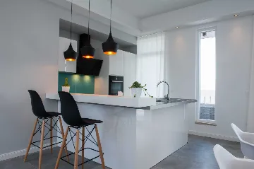 Contemporary Seafront Villa with Pool in Sutivan