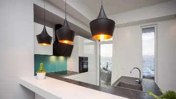 Contemporary Seafront Villa with Pool in Sutivan