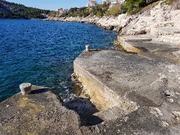 Modern Seaside Villa with Heated Pool in Rogoznica