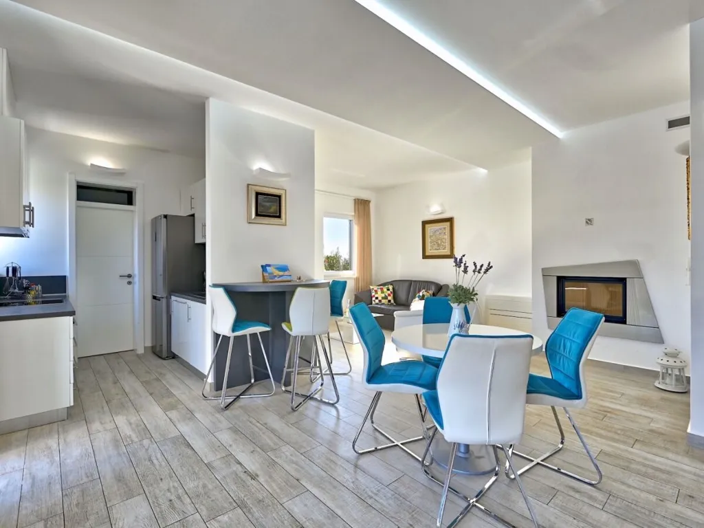 Modern Villa with Heated Pool in Novalja