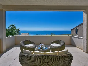 Modern Family Villa with Private Pool in Novalja