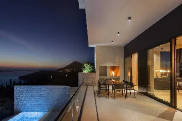 Modern 5-Bedroom Villa with Infinity Pool, Orašac