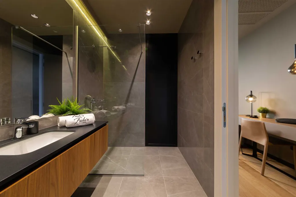 Grand Twin Villa Retreat with Pools in Orašac, Dubrovnik