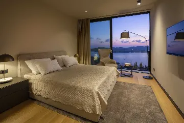 Grand Twin Villa Retreat with Pools in Orašac, Dubrovnik