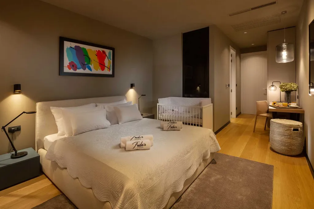 Grand Twin Villa Retreat with Pools in Orašac, Dubrovnik