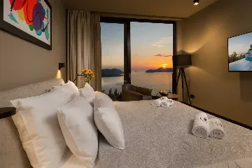 Grand Twin Villa Retreat with Pools in Orašac, Dubrovnik