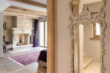 Charming Heritage Villa with Jacuzzi in Hvar