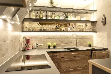 Charming Heritage Villa with Jacuzzi in Hvar