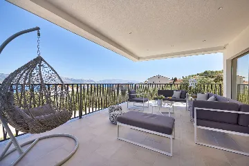 Contemporary Villa Escape in Arbanija