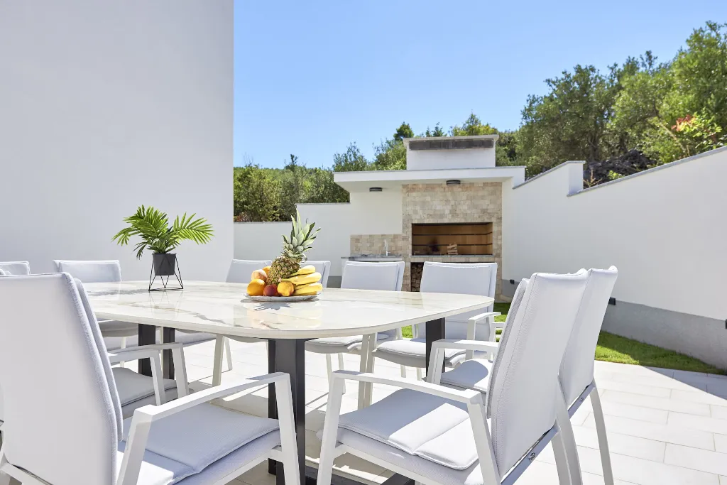 Contemporary Villa Escape in Arbanija