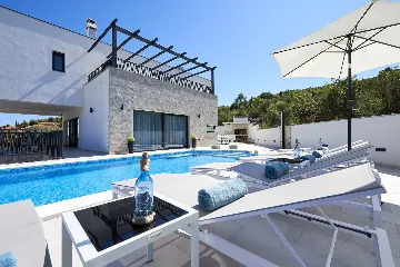 Contemporary Villa Escape in Arbanija