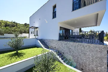 Contemporary Villa Escape in Arbanija