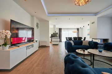 Contemporary Villa Escape in Arbanija