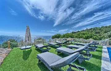 Spacious Beachfront Villa with Pool in Murter