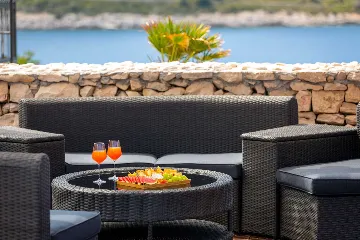 Island Retreat Villa with Lighthouse, Vis