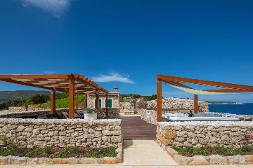 Island Retreat Villa with Lighthouse, Vis
