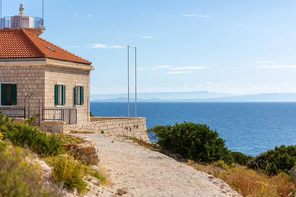 Island Retreat Villa with Lighthouse, Vis