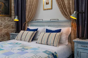 Island Retreat Villa with Lighthouse, Vis