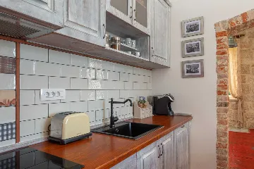 Island Retreat Villa with Lighthouse, Vis