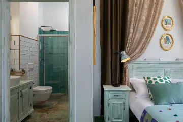 Island Retreat Villa with Lighthouse, Vis