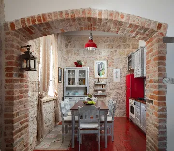 Island Retreat Villa with Lighthouse, Vis