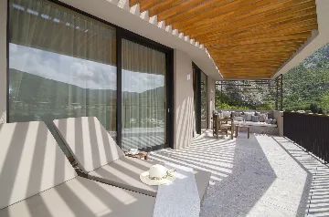 Modern Villa with Pool and Spa Zone in Dubrovnik