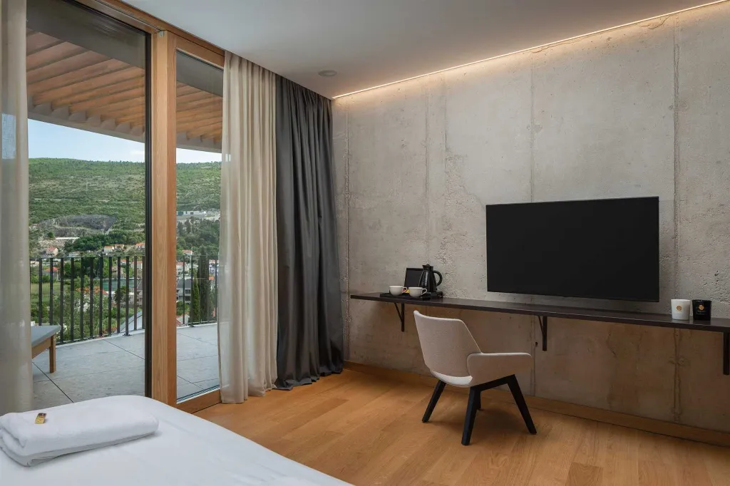 Modern Villa with Pool and Spa Zone in Dubrovnik