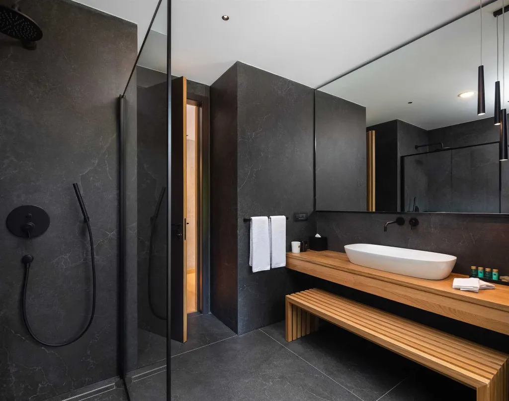 Modern Villa with Pool and Spa Zone in Dubrovnik