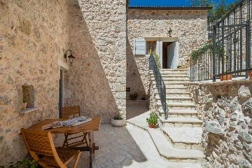 Sunlit Country Villa Retreat in Hvar Hills