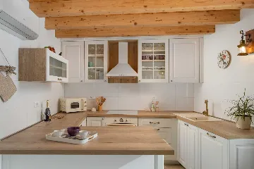 Sunlit Country Villa Retreat in Hvar Hills