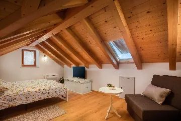 Sunlit Country Villa Retreat in Hvar Hills