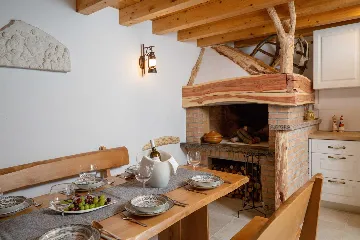 Sunlit Country Villa Retreat in Hvar Hills