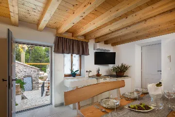 Sunlit Country Villa Retreat in Hvar Hills